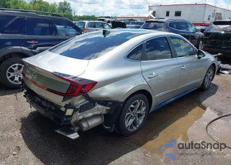 2021 Hyundai Sonata Sel z USA, uszkodzony, nr VIN 5NPEF4JA8MH125663